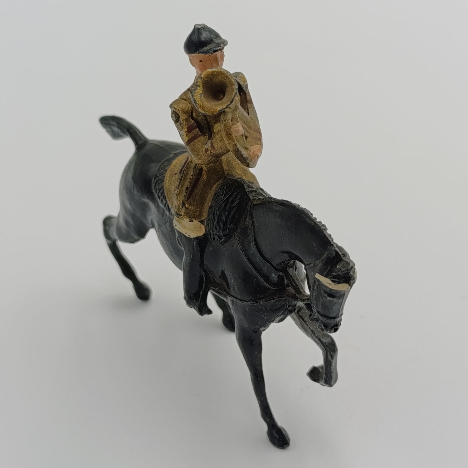 Britains Ltd Band of the household Life guards trumpeter on horse lead soldier
