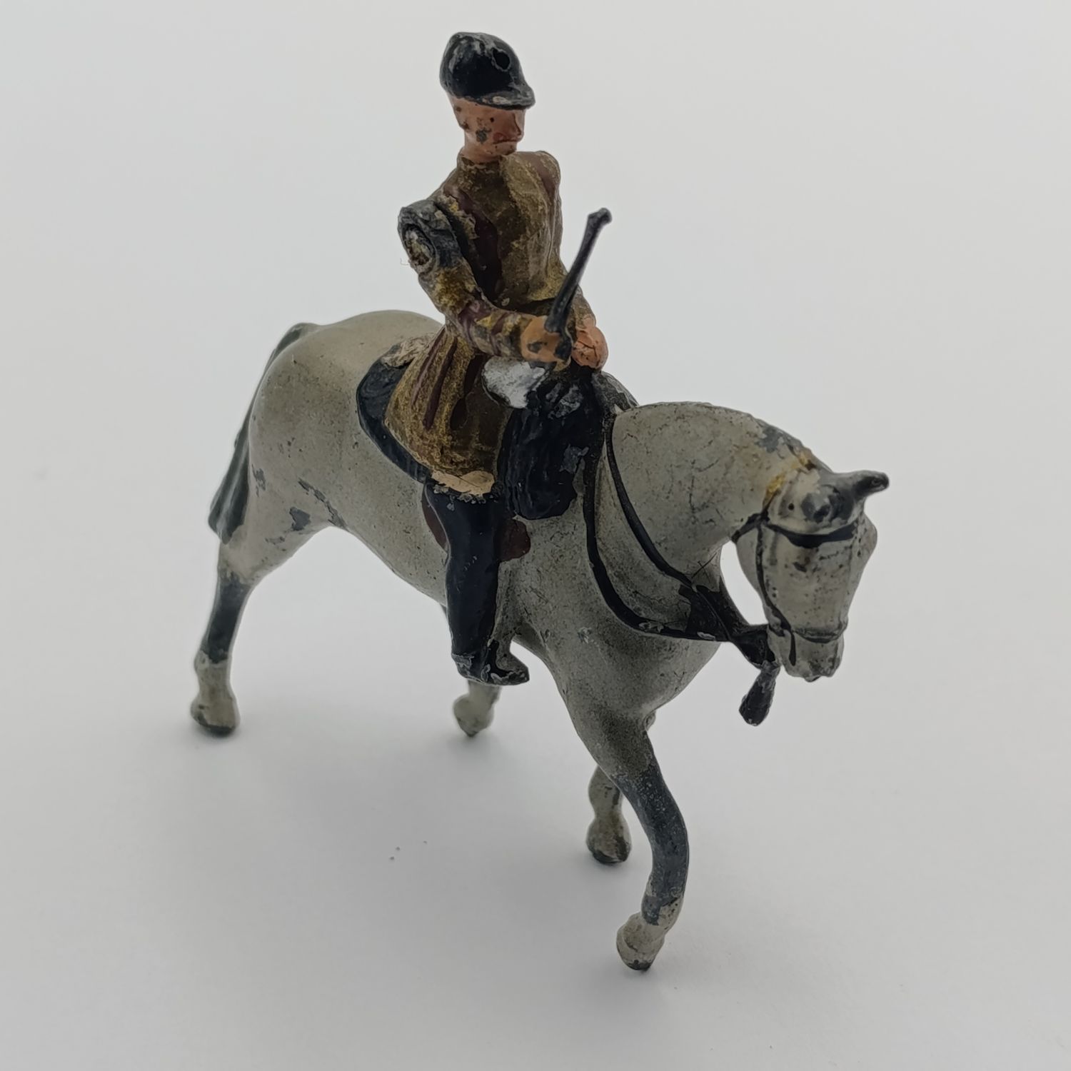 Britains Ltd Band of the Household Life Guards trumpeter on horse lead soldier