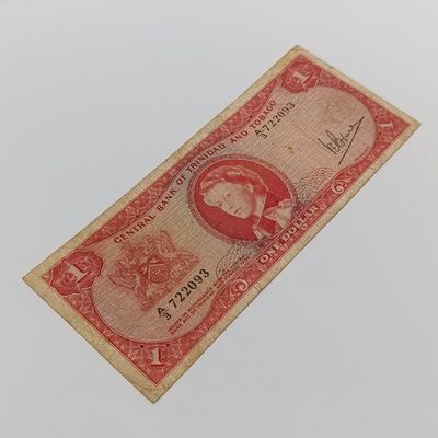 Trinidad &amp; Tobago One dollar banknote Fine - Bruce signature