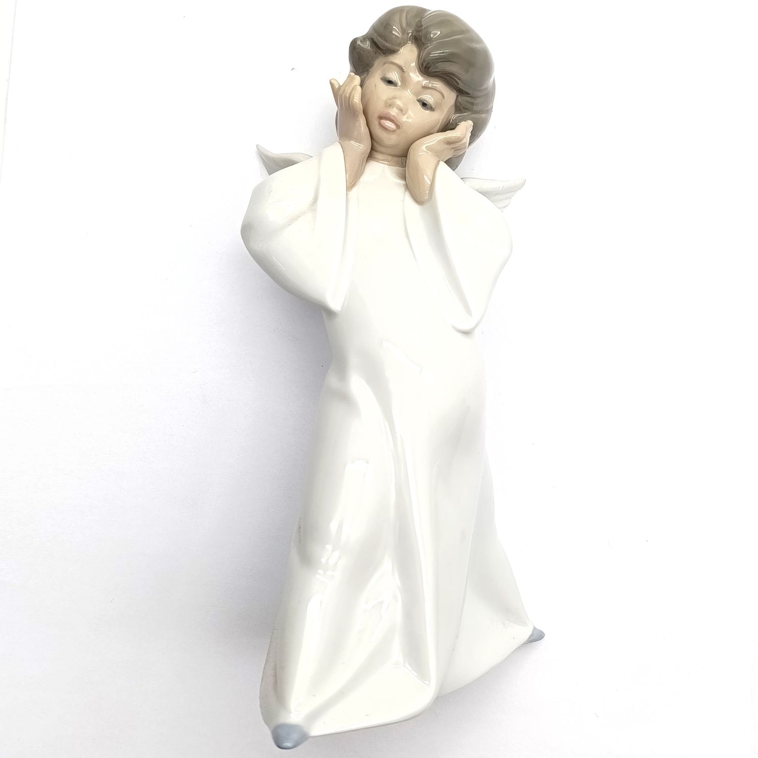 Vintage Lladro Mime Angel porcelain figurine - no box