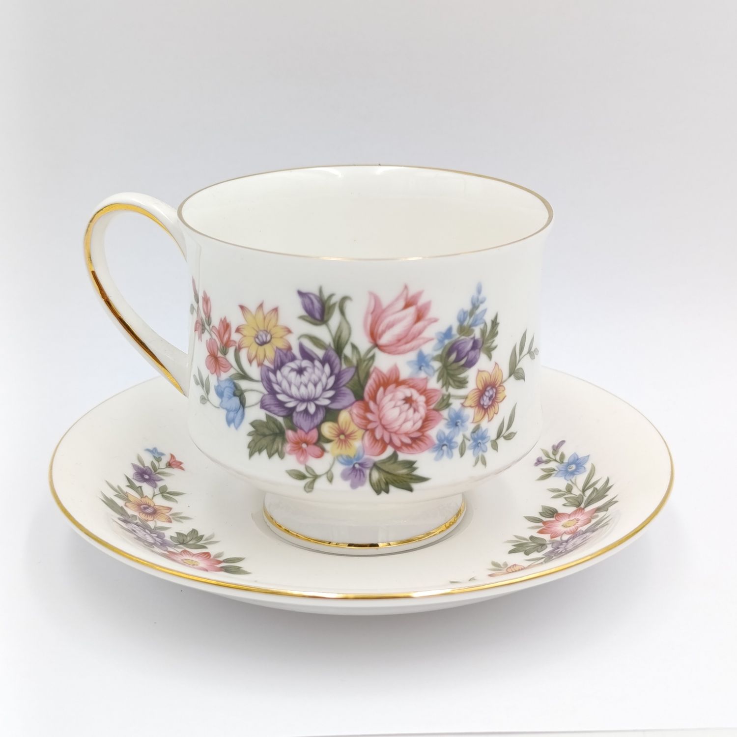 Paragon Lavinia Porcelain duo