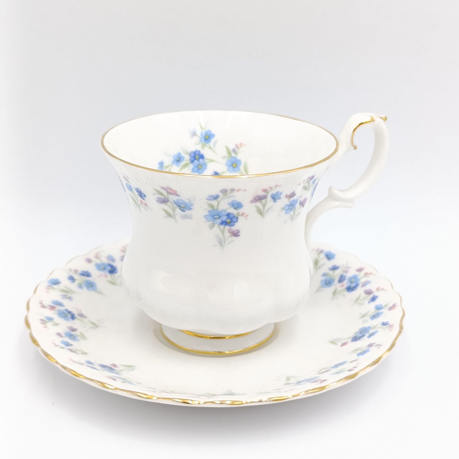 Royal Albert Memory Lane duo
