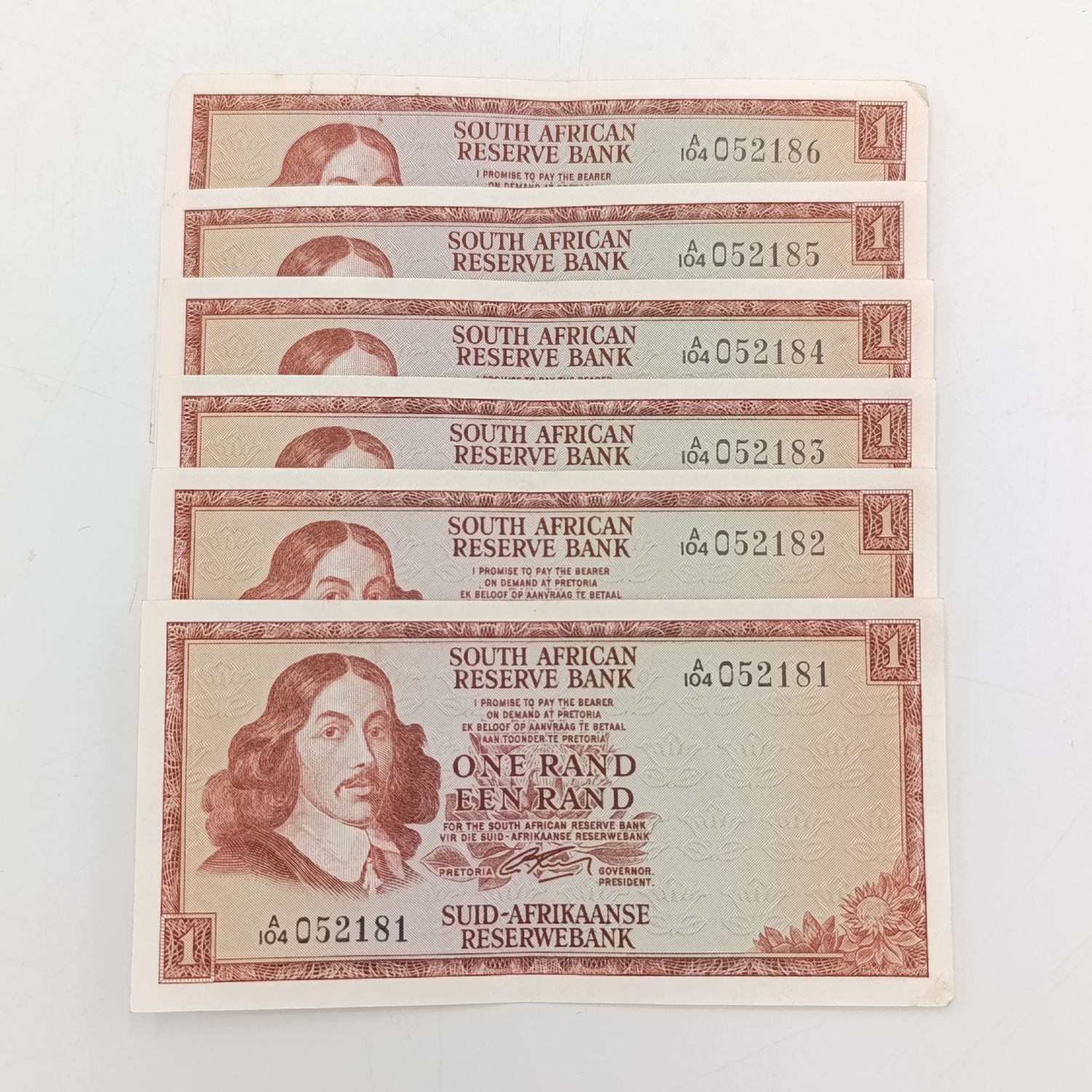 Lot of 6 Rissik R1 banknotes 1966 second issue - consecutive numbers - corner folding