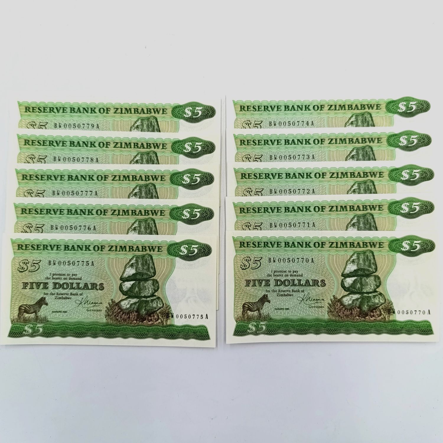 Zimbabwe 1983 Harare $5 Pick 2c lot of 10 replacement notes - uncirculated with consecutive numbers - with original wrapper