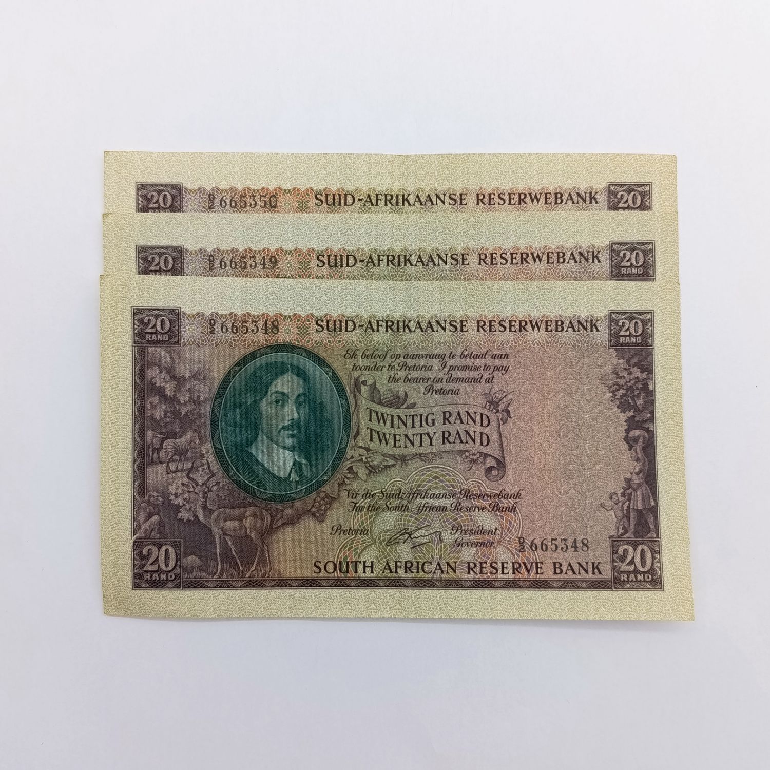 Lot of 3 Rissik D2 R20 banknotes with consecutive numbers unused but centre crease and other small imperfections