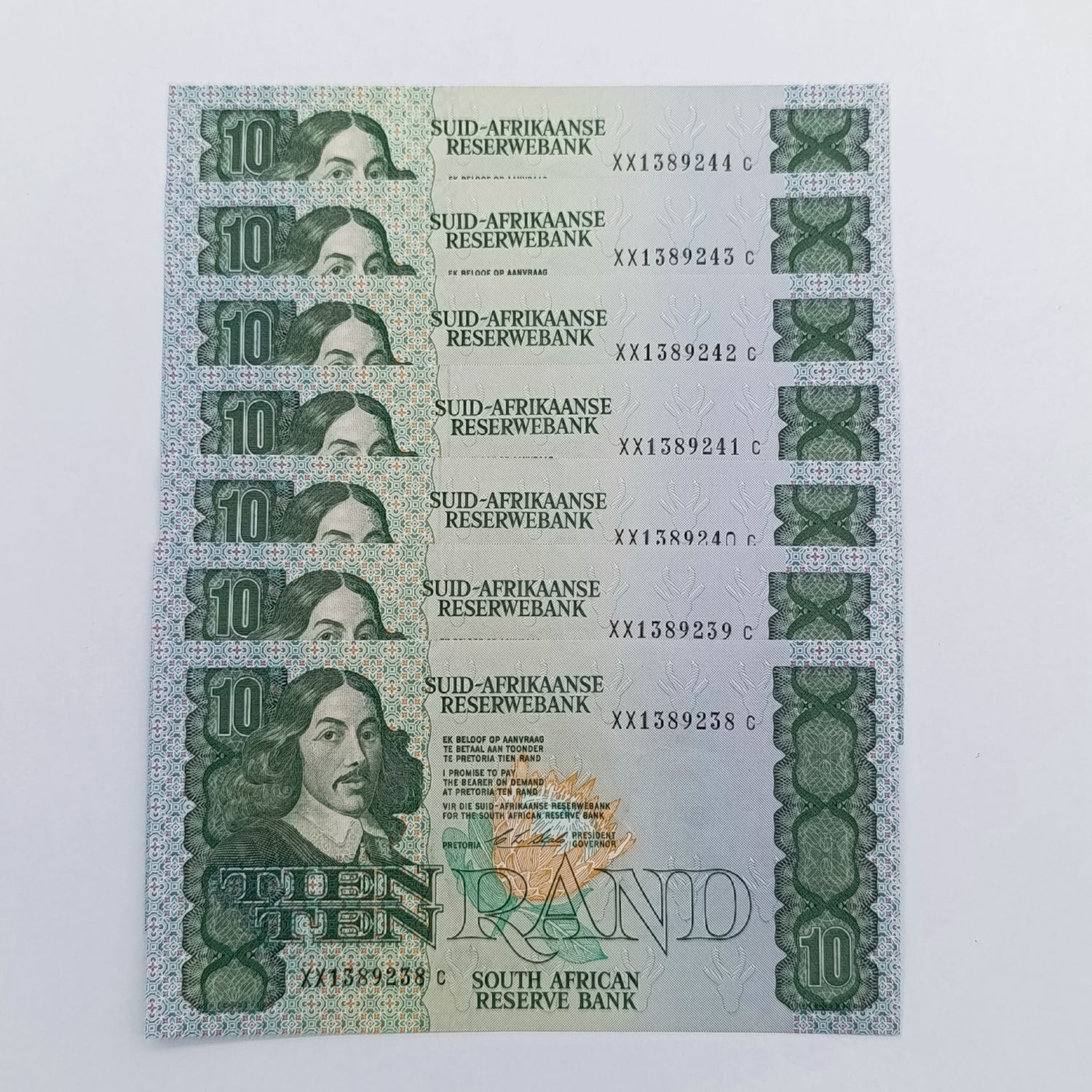 CL Stals lot of 7 xx replacement R10 notes with consecutive numbers
