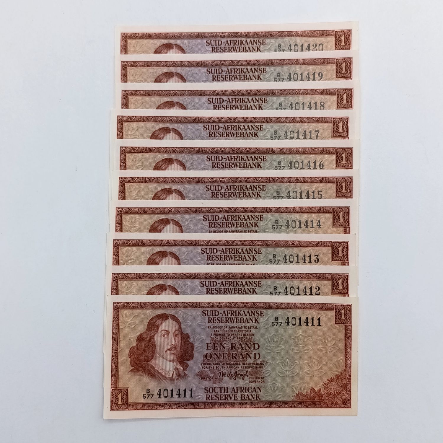 Lot of 10 TW de Jongh 3rd issue R1 notes uncirculated with consecutive numbers