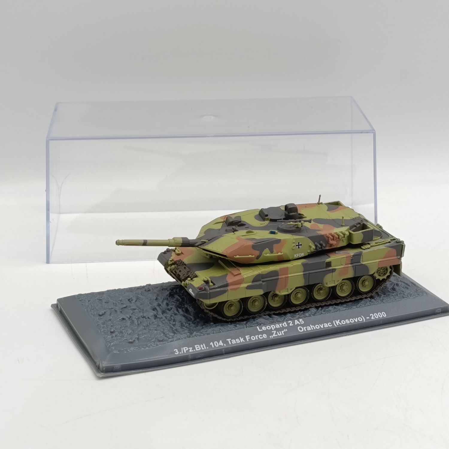 German Leopard 2 A5 die-cast combat tank