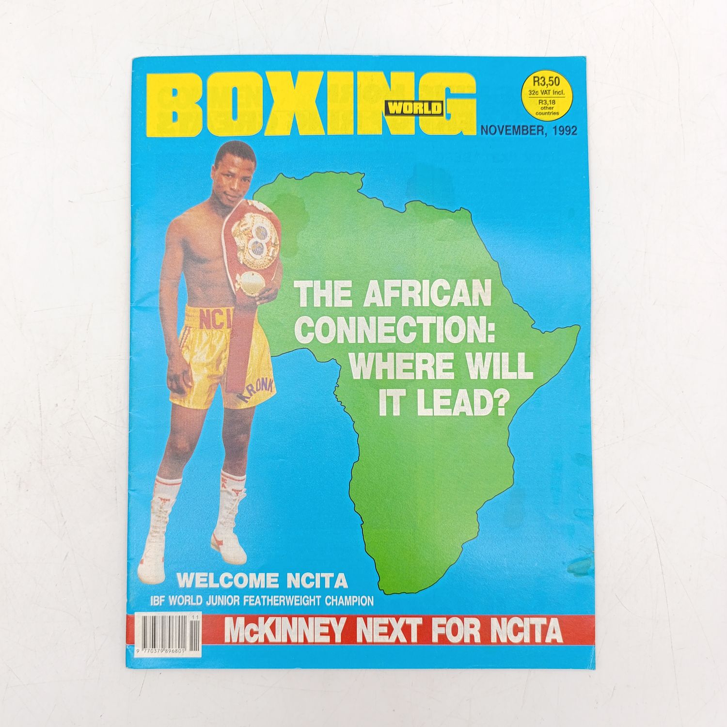 Boxing World magazine - November 1992