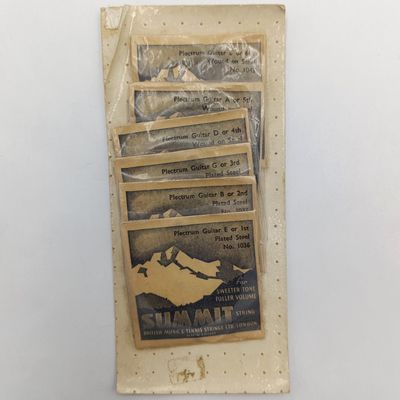 Set of 6 vintage Guitar Strings