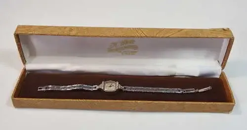 Vintage Elgin ladies watch with platinum case and 16 small diamonds - Runs and stops