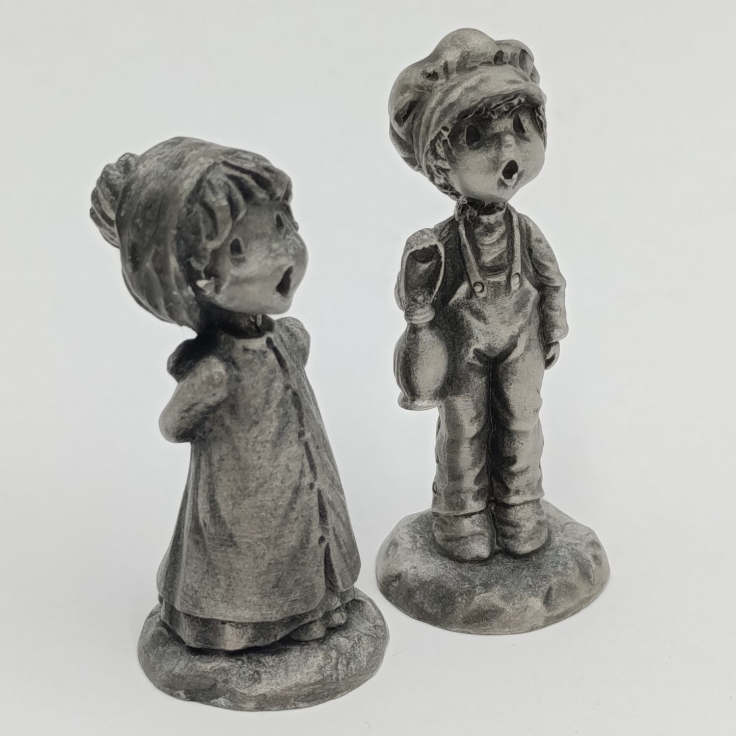 Vintage Little Gallery fine pewter Christmas carols boy and girl