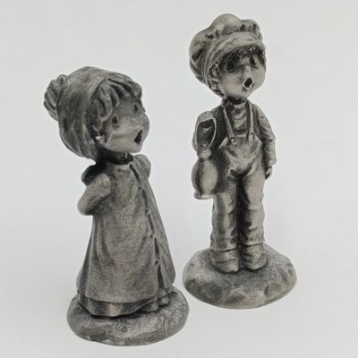 Vintage Little Gallery fine pewter Christmas carols boy and girl