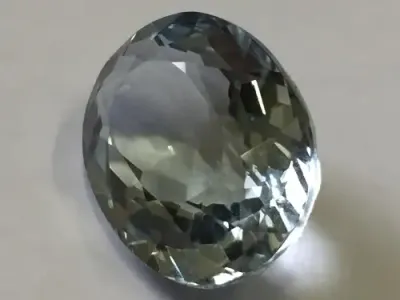 Scapolite of 17.47 carat - Oval light blue - With Gem Lab certificate