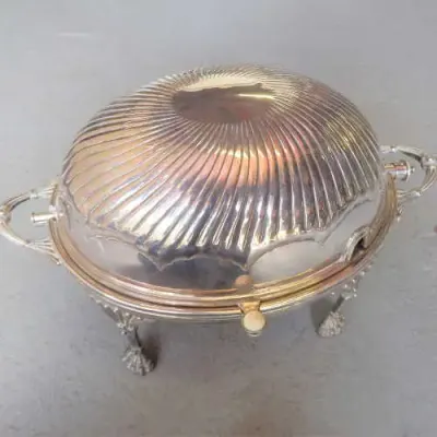 Antique Walker and Hall rolling dome breakfast buffet server - One screw cap of lid is missing