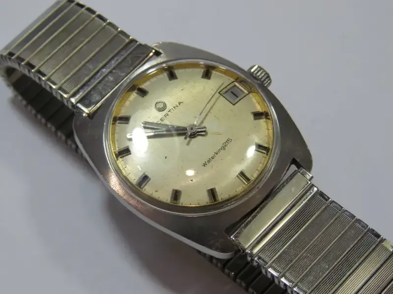 Vintage Certina Waterking 215 manual wind Mens watch - Good working condition