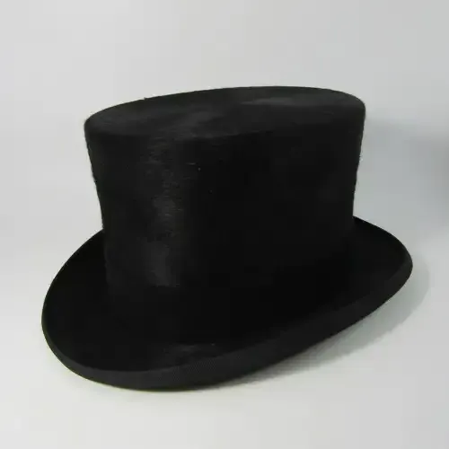 Vintage Christy`s London fur top hat in box - size 55cm