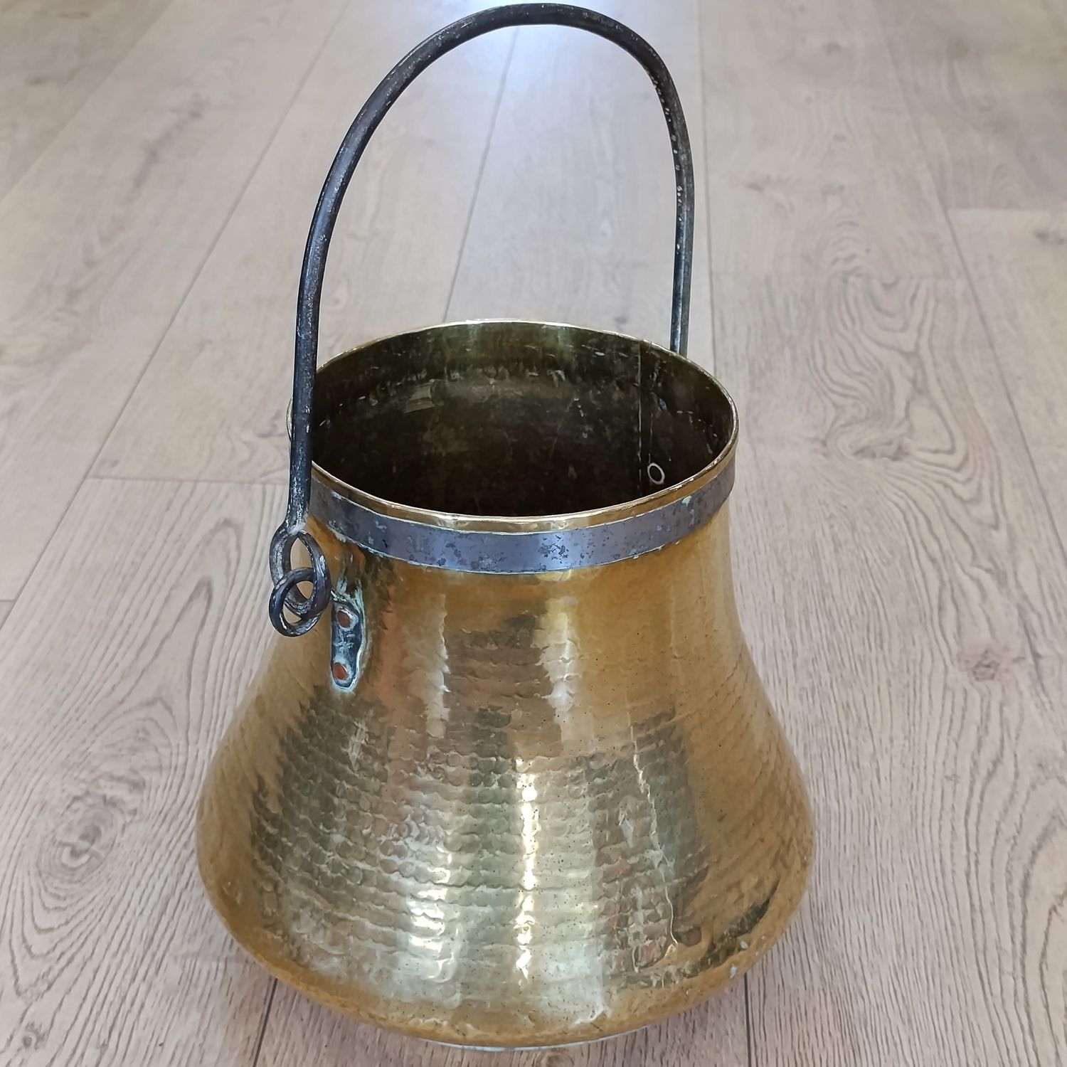 Antique hammered brass cauldron / pot with cast iron handle