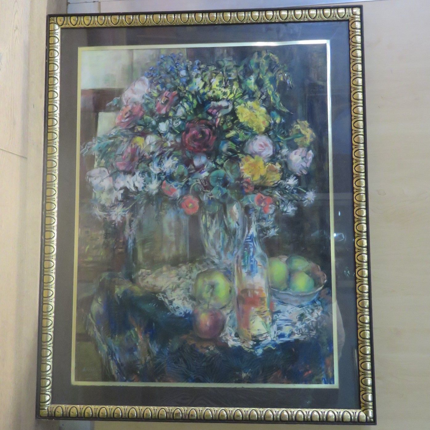 Anne Collins still life painting - Size with frame: 77cm x 97cm - Size without frame: 59.5cm x 79cm