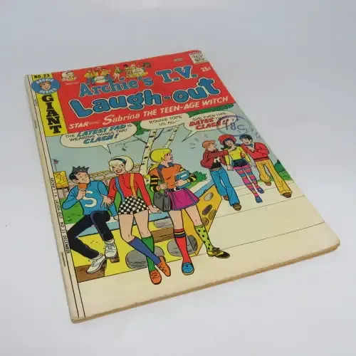 Archie Series - GIANT Archie`s TV Laugh-Out no 23