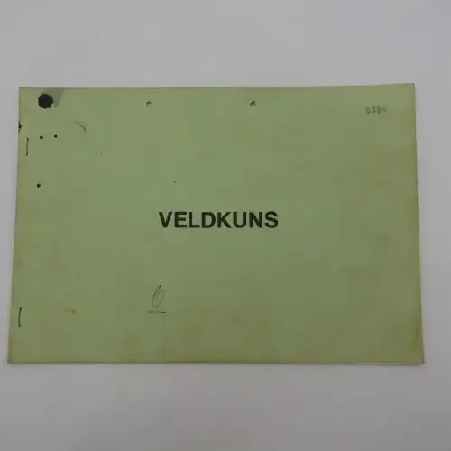 SA Army 1980`s VELDKUNS booklet no 2386 - scarce