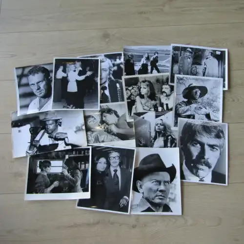 Lot of 14 photos of vintage Movie Stars - promotional material