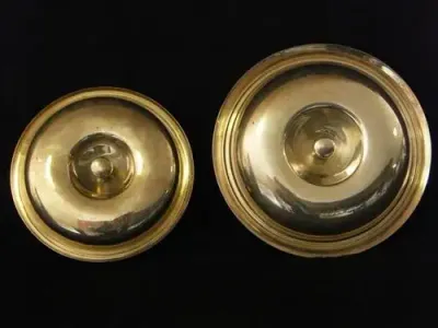 Pair of Birmingham electroplated serving dishes with deviders - excellent condition &amp; high quality