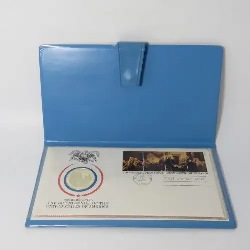 The American Bicentennial Medallia First day cover with silver Independence day coin
