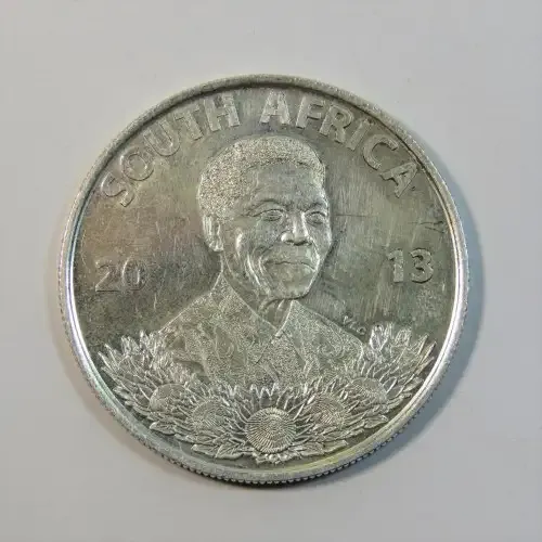 2013 Mandela silver protea R1 - Life of a legend
