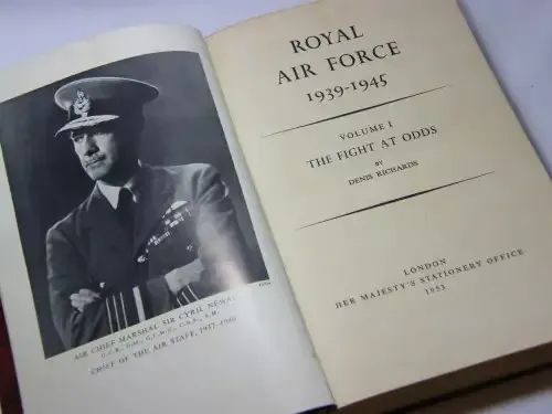 Royal Air Force 1939-1945 Volume 1 - The flight at odds by Dennis Richards - 1953 issue