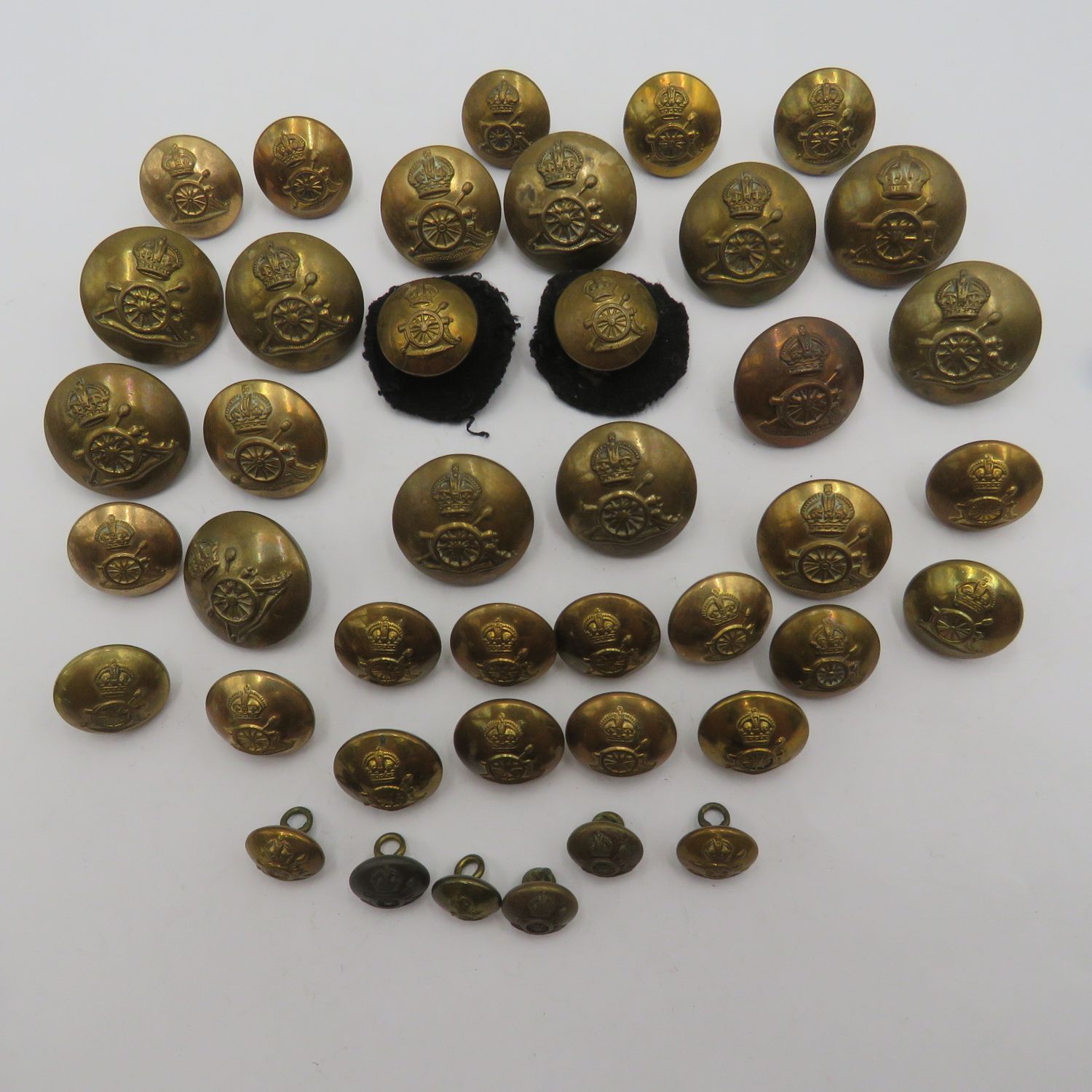 Large lot of Royal Field artillery uniform buttons
