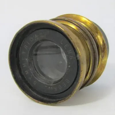 Beck Symmetrical lens - antique brass lens