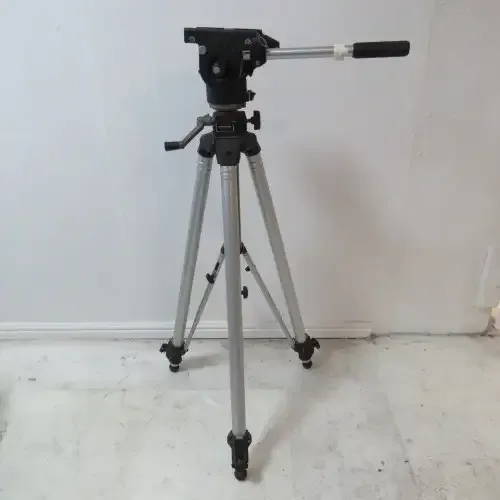 Manfrotto model 117 professional movie/video tripod
