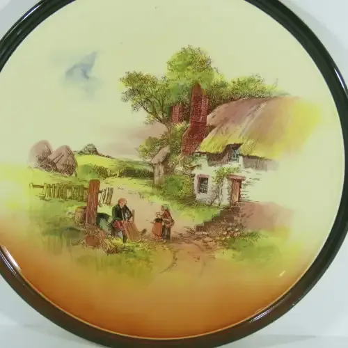 Royal Doulton Rustic England Large wall plate - 35 x 35 cm