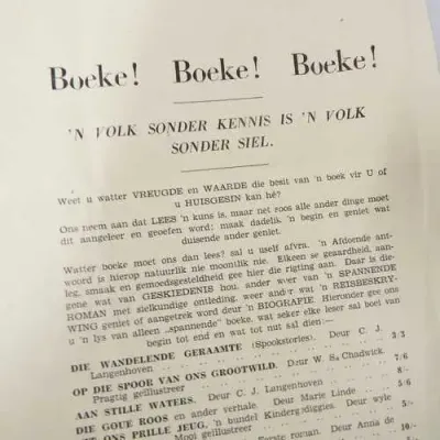 Early Nasionale Pers Afrikaner book advert- pre 1961 ` `n volk soncer kennis is `n volk sonder siel`