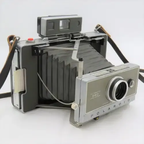 Polaroid 240 Automatic Land Camera