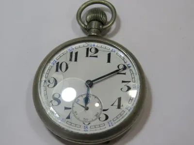 Vintage pocketwatch with silverplated case - Working