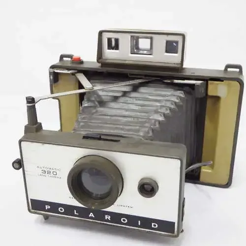Polaroid Automatic 320 land camera - Unusual - Not tested