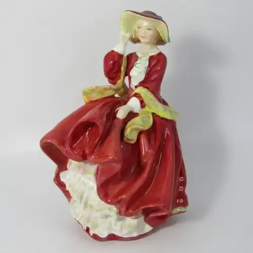 Royal Doulton Top o` the hill figurine HN1834