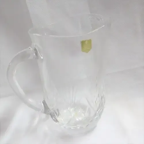 Glass jug presented by Wineberg High School to Bob Woolmer, SA Cricket coach - 2006