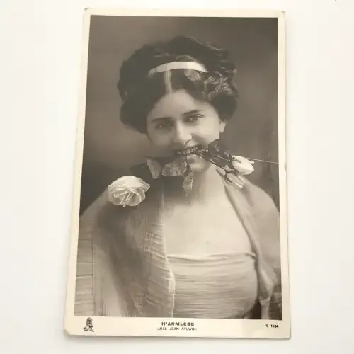 Photo Postcard of Miss Jean Aylwin - actress early 1900`s