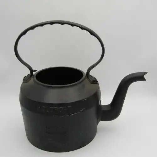 Vintage Holcroft Cast Iron kettle - no lid