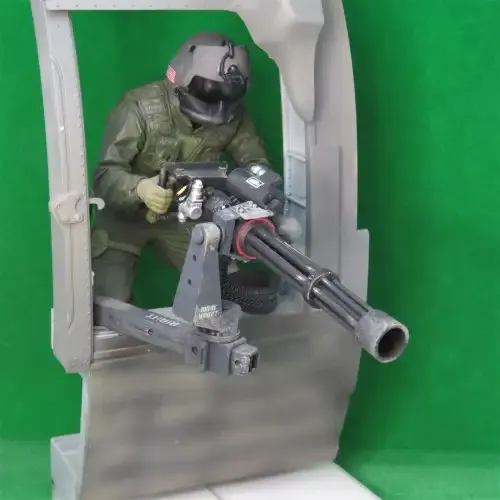 McFarlane Military US Air Force Helicopter gunner figurine - Military series 6