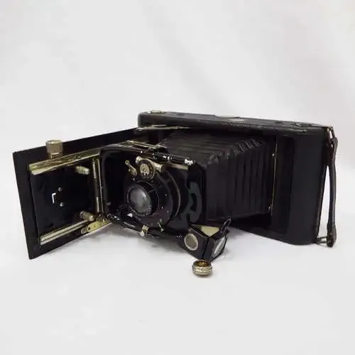 Houghton Ensign Series VI folding camera - Water level loose - Not tested