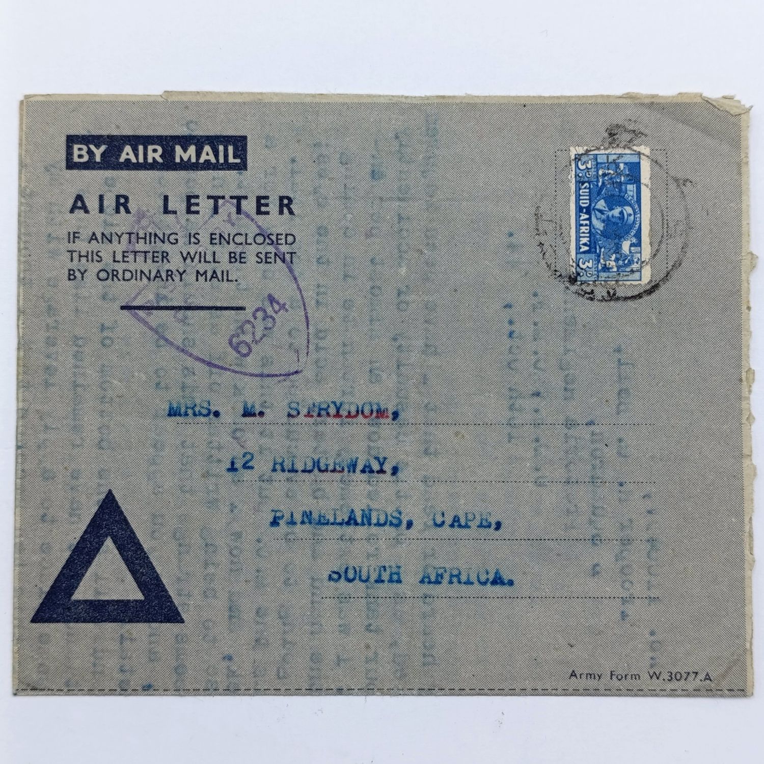 WW2 Air letter sent by Robin Bell to his sister May Strydom. Detailed description of an incident in which he was lucky to escape with his life. (Probably in Italy)