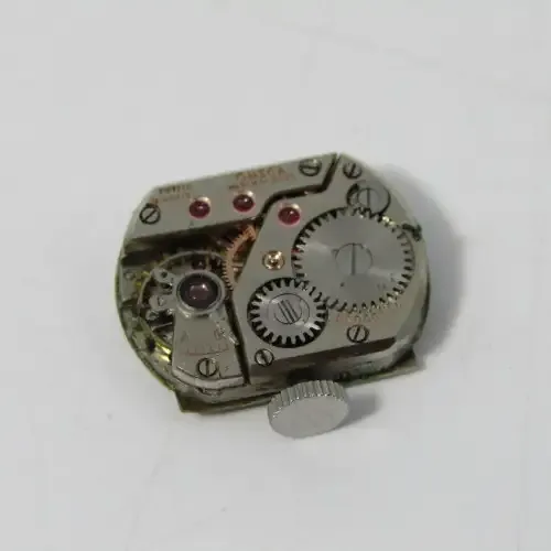 1944 Omega ladies manual wind watch - Working - No name on dial - Serial 111 00 035