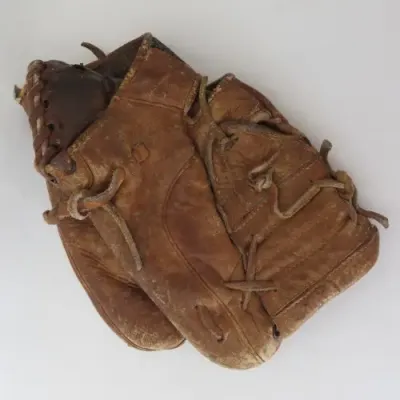 Zett vintage baseball catcher`s mitt