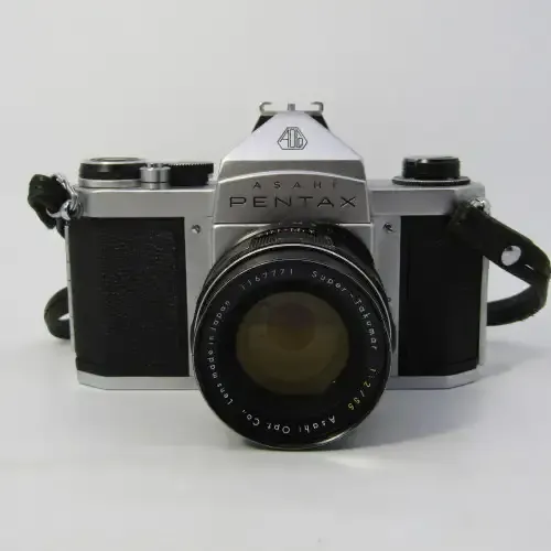 Vintage Pentax S1A 35mm camera - shutter gets stuck - 1:2/55mm lens - lens is clean but mirror is fo