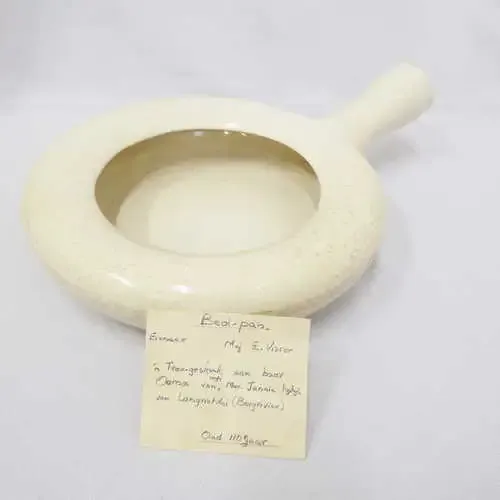 Bed-pan with note older than 110 years - Bed-pan is older than 110 years