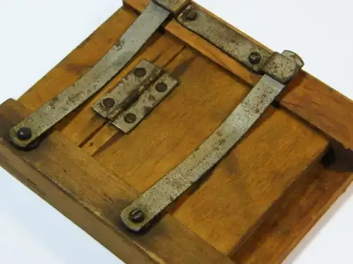 Vintage Zeiss Ikon Liliput 1 wooden contact printing frame - as per photo